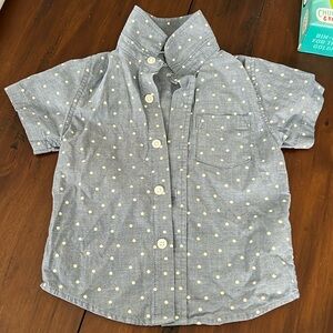 18M Cat and Jack Chambray Short Sleeve Button Down with White Polka Dots